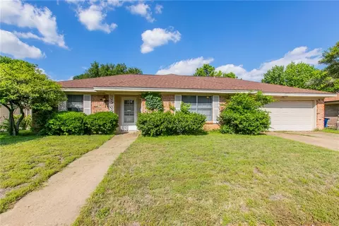 5830 Stratford Dr, Waco, TX 76710
