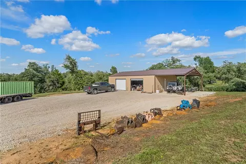 142 Wayside Dr, Elgin, TX 78621 photo 39