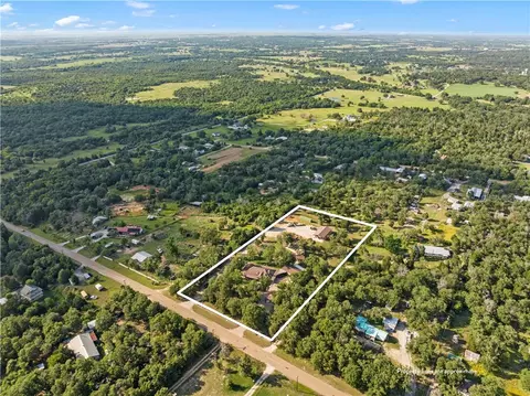 142 Wayside Dr, Elgin, TX 78621 photo 19