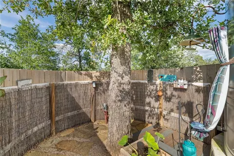 142 Wayside Dr, Elgin, TX 78621 photo 33