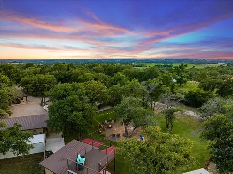 142 Wayside Dr, Elgin, TX 78621 photo 24