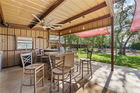 142 Wayside Dr, Elgin, TX 78621 photo 34