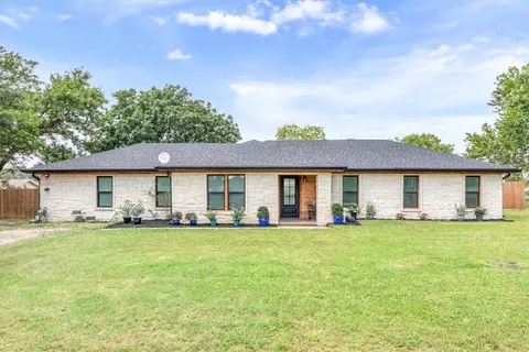 1307 E Mclennan Ave, Mart, TX 76664