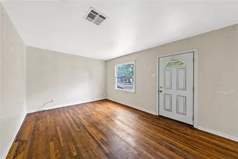 3320 N 21st St, Waco, TX 76708 photo 3