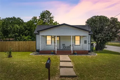 511 W Broadway St, West, TX 76691