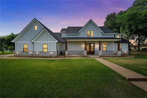 363 E Rocket Rd, Lorena, TX 76655