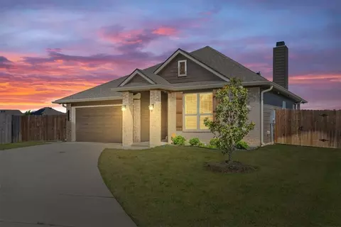 3904 S Fork Ranch Rd, Waco, TX 76705 photo 1