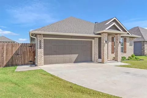 3904 S Fork Ranch Rd, Waco, TX 76705 photo 4