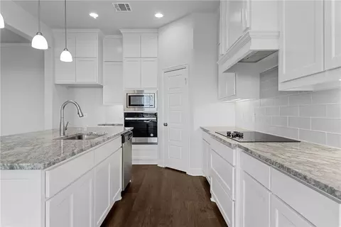 2320 Paddington, Lorena, TX 76655 photo 6