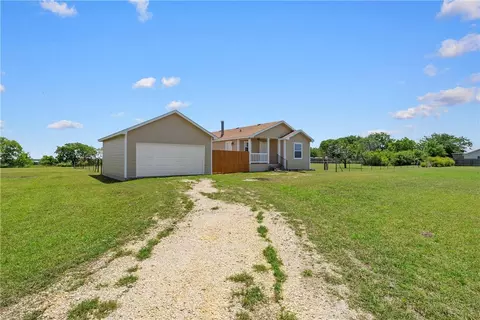 145 Marble Falls Ct, West, TX 76691