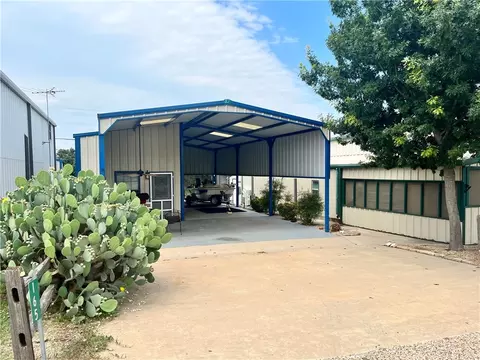 165 Yellowstone Dr, Whitney, TX 76692
