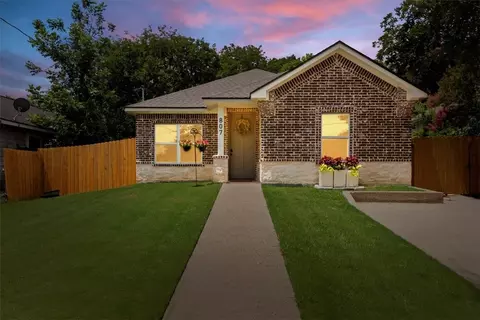 807 S 15th St, Waco, TX 76706