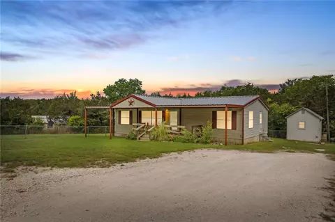 105 3rd St, Whitney, TX 76692