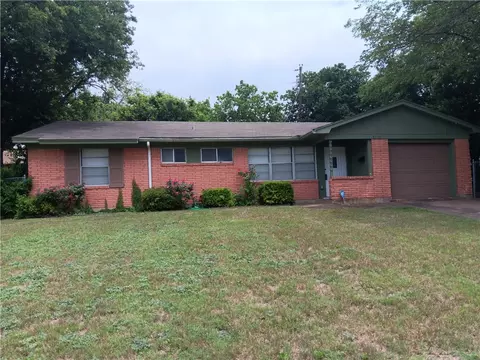 4030 Hiland Dr, Waco, TX 76711