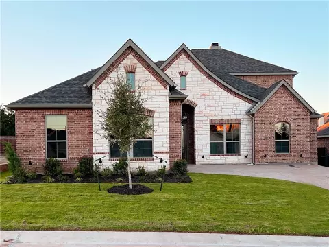 80 Cedar Creek Ct, Woodway, TX 76712