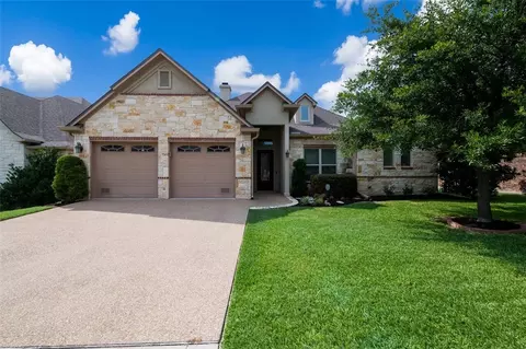 4801 Lochinvar Ct, Waco, TX 76710