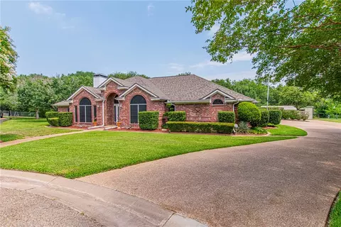 518 Aztec Cir, Robinson, TX 76706