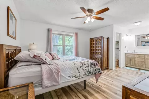 856 Brazos Loop, Waco, TX 76705 photo 17