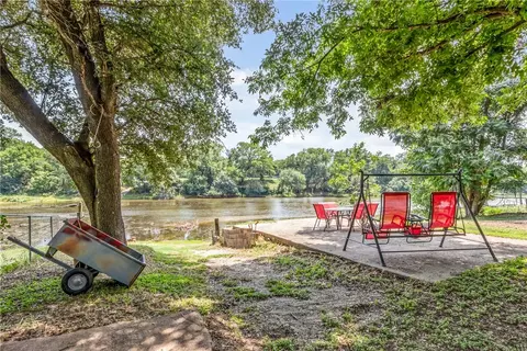 856 Brazos Loop, Waco, TX 76705 photo 31