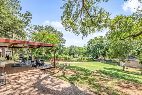 856 Brazos Loop, Waco, TX 76705 photo 27