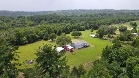 750 Acr 451, Palestine, TX 75803