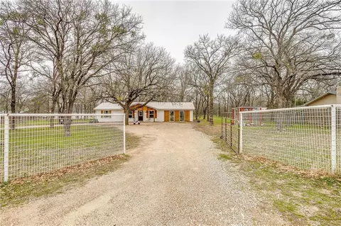 141 Tall Timber Trl, Whitney, TX 76692