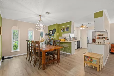 332 Will Boleman Dr, Hewitt, TX 76643 photo 4