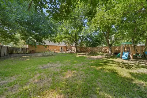 332 Will Boleman Dr, Hewitt, TX 76643 photo 15