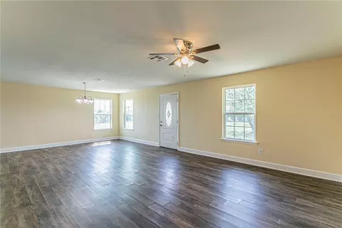 290 E Bell Rd, Waco, TX 76705 photo 4