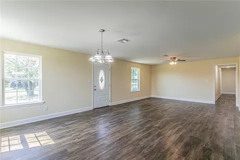 290 E Bell Rd, Waco, TX 76705 photo 6