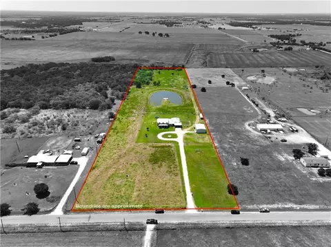 346 Easy Rd, West, TX 76691 photo 3
