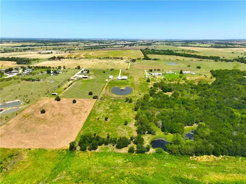 346 Easy Rd, West, TX 76691 photo 55