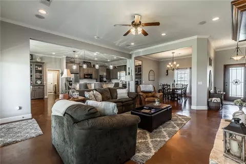 346 Easy Rd, West, TX 76691 photo 12