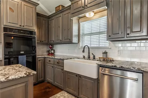 346 Easy Rd, West, TX 76691 photo 27