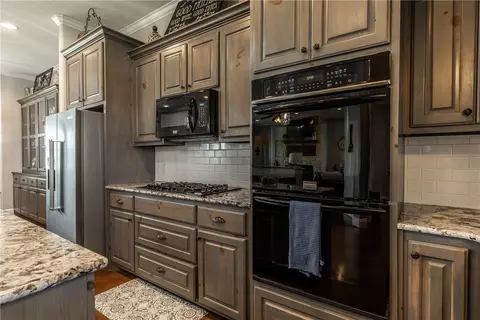 346 Easy Rd, West, TX 76691 photo 25