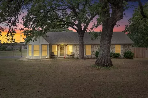 1114 Hamilton Dr, Gholson, TX 76705