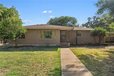 340 Bellaire Dr, Woodway, TX 76712