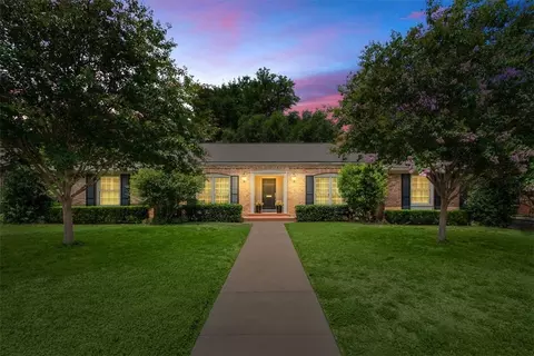 2832 Braemar Dr, Waco, TX 76710