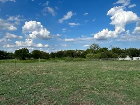 907 E Grayson, Mexia, TX 76667 photo 81