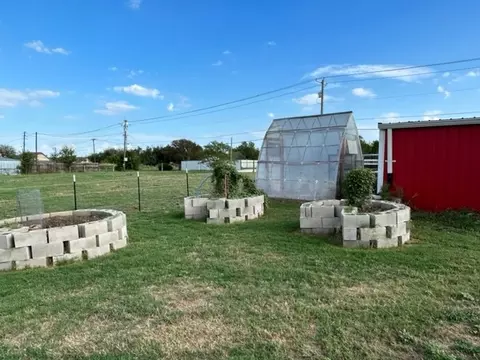 907 E Grayson, Mexia, TX 76667 photo 84