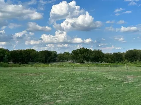 907 E Grayson, Mexia, TX 76667 photo 86