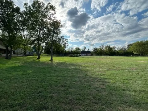907 E Grayson, Mexia, TX 76667 photo 70