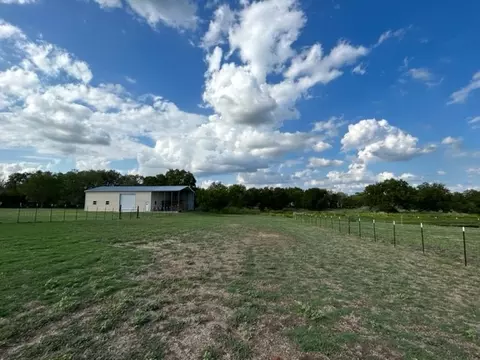 907 E Grayson, Mexia, TX 76667 photo 82