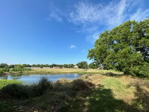907 E Grayson, Mexia, TX 76667 photo 38