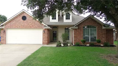 2801 Whistler Dr, Waco, TX 76712