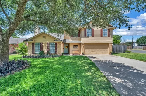 2101 Ruidoso Dr, Woodway, TX 76712
