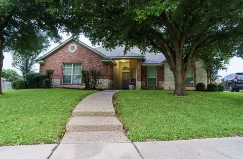 309 Chamberly Rd, Waco, TX 76712