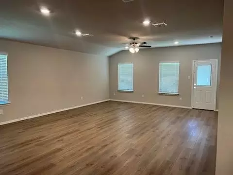 2816 Sherco Rd, Lorena, TX 76655 photo 4