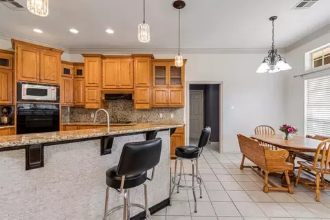 5608 Landsdown Dr, Waco, TX 76708 photo 18