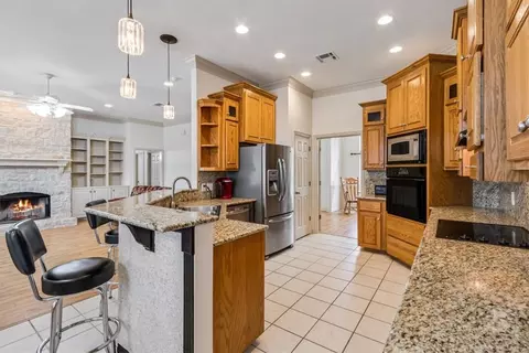 5608 Landsdown Dr, Waco, TX 76708 photo 17